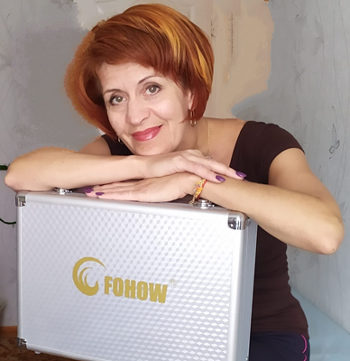 Qiz haqiqatan ham siyishni xohlaydi. Gracie Gold figurali uchuvchi jinsiy aloqa